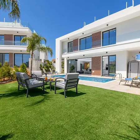 Villa By The - Royal Sapphire Protaras