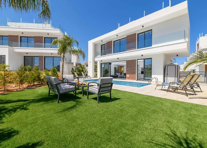 Villa By The - Royal Sapphire Protaras