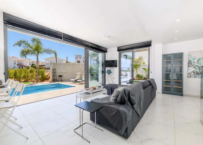 Villa By The - Royal Sapphire Protaras